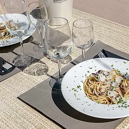 Hotel Gadames - Lunch On The Milano Marittima