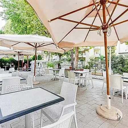 Gadames - Lunch On The Hotel Milano Marittima